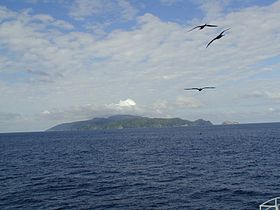 L'île Cocos vue du large.