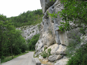 Route de Sisteron à Saint-Geniez