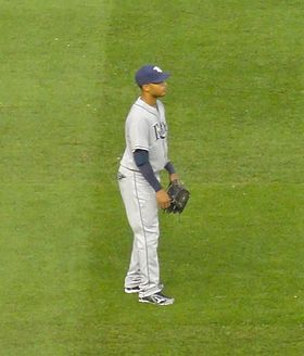 Desmond Jennings at Yankee Stadium 2011.jpg