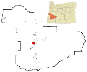 Douglas County Oregon Incorporated and Unincorporated areas Roseburg Highlighted.svg