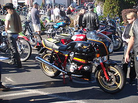 Ducati 1000 S2.jpg