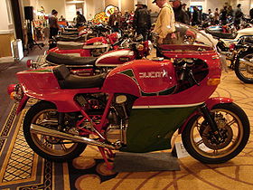 Ducati 900 MHR.jpg
