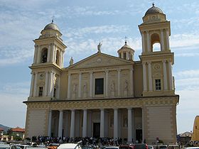 Image illustrative de l'article Basilique San Maurizio (Imperia)
