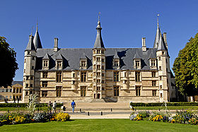 Image illustrative de l'article Palais ducal de Nevers
