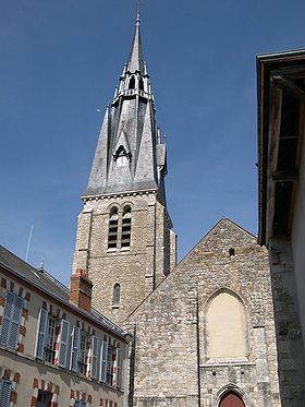 France Loiret Beaune-la-Rolande Eglise Saint-Martin 02.JPG