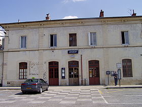 Gare Manosque-Gréoux-les-Bains.JPG