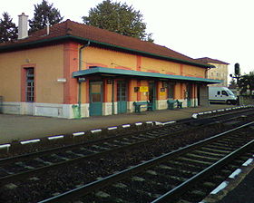 Gare Montrond Les Bains.jpg