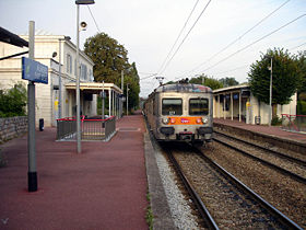 Gare d Auvers-sur-Oise 02.jpg