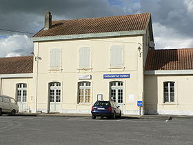 Gare de Châteauneuf-sur-Charente.JPG