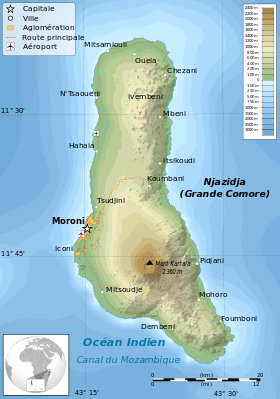 Grande Comore topographic map-fr.svg