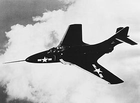 Grumman F9F-6 in flight 1952.JPG