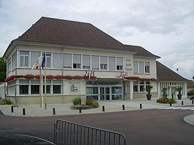 Hôtel de ville de Bellerive-sur-Allier (2 août 2010)