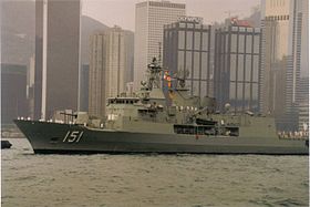 HMAS Arunta (FFH 151) in Hong Kong 5.jpg