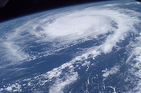 Ouragan Francesle 27 août 2004 à 10:00 EDT