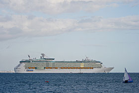 Independence of the Seas passing Calshot Spit light.JPG