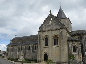 L'église de Jazeneuil