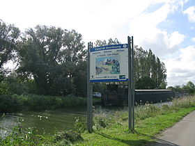 Panneau indiquant le canal près de Coppenaxfort.