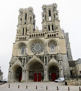 La façade ouest de la cathédrale