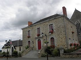 Mairie du Pertre.
