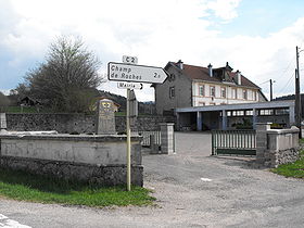 Carrefour de la route de la Grand-Roche