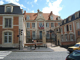 L’hôtel de ville de Lisieux