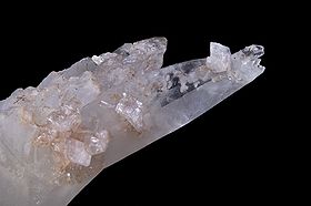 Magnésite sur quartz - Serra das Éguas, Brésil - (9x3.5 cm)