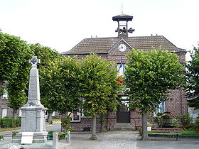 Mairie et monument aux morts de Wambaix