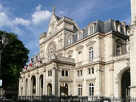 Façade de la mairie du 1er arrondissement