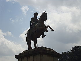 Menelik II statue 3.JPG