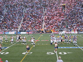 Montreal Alouettes vs. Hamilton Tiger-Cats, July 6 2006.jpg