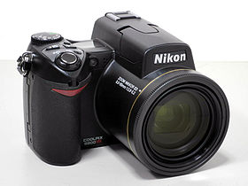 Image illustrative de l'article Nikon Coolpix 8800