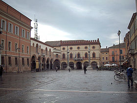 La Piazza del Popolo à Ravenne
