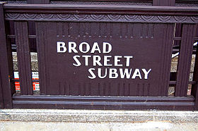 Plaque Braod STreet Subway.jpg