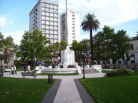 Plaza Merced, Pergamino.jpg