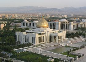 PresidentialPalaceAshgabat.jpg