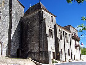 Façade ouest de l'abbaye (août 2010)