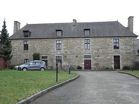 Mairie de Saint-Ouen-des-Alleux.