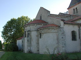 Chevet de l'église romane de Saint-Pont