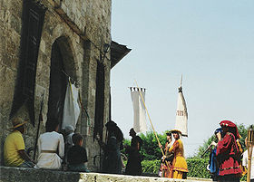 Défilé costumé pendant le festival, 2001