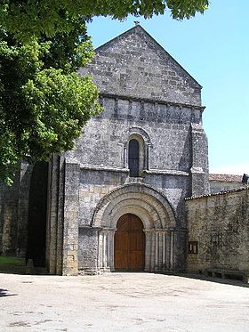 Image illustrative de l'article Église Saint-Vivien de Cherves-Richemont