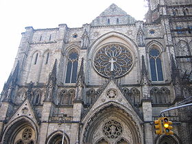 Image illustrative de l'article Cathédrale Saint-Jean le Divin de New York