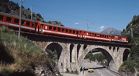 Swiss rail FO 3972 Deh 4 4II.jpg