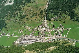 Vue aérienne de Täsch