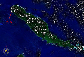 Image satellite de l'île voisine de Choiseul, Taro est marqué en rouge en haut à gauche.