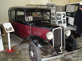 Taxi-Renault-KZ11-1933.JPG
