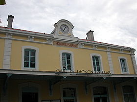 Thonon-les-Bains gare (façade).jpg
