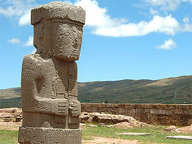 Tiwanaku Statue Der Moench.jpg