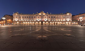 Image illustrative de l'article Place du Capitole (Toulouse)