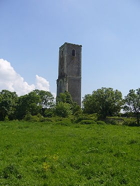 Tour de l'abbaye de Buzay.