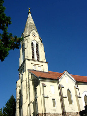 L'église catholique Sainte-Anne à Jermenovci
